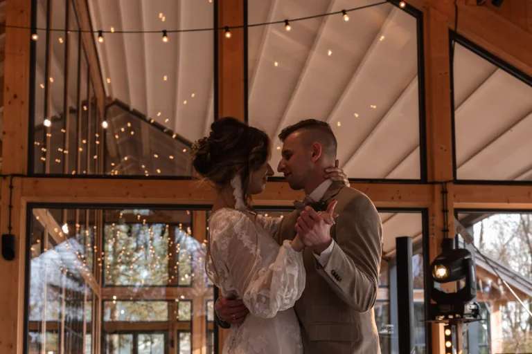 Read more about the article Natalia & Nil | Reportaż Ślubny Grodzisk
